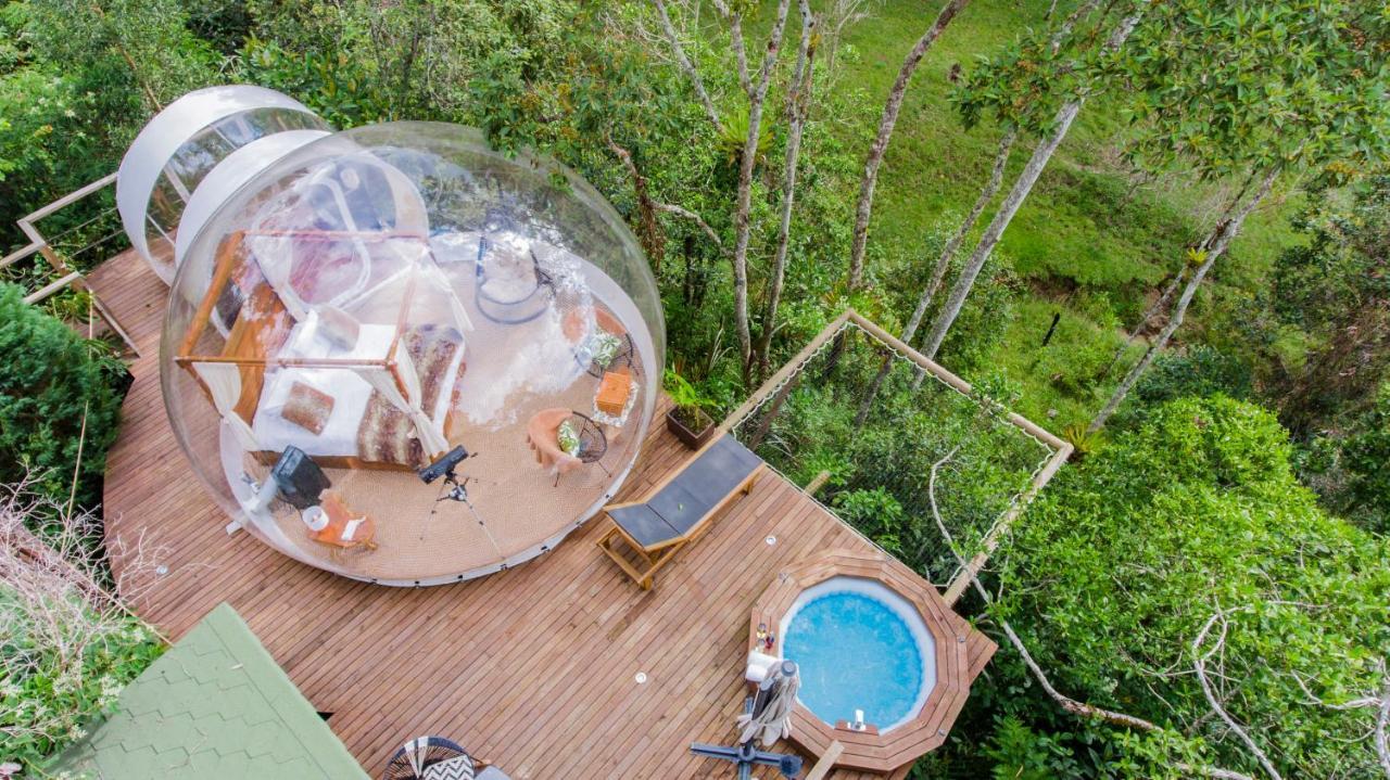 Bubblesky Glamping Guatape Hotell Exteriör bild