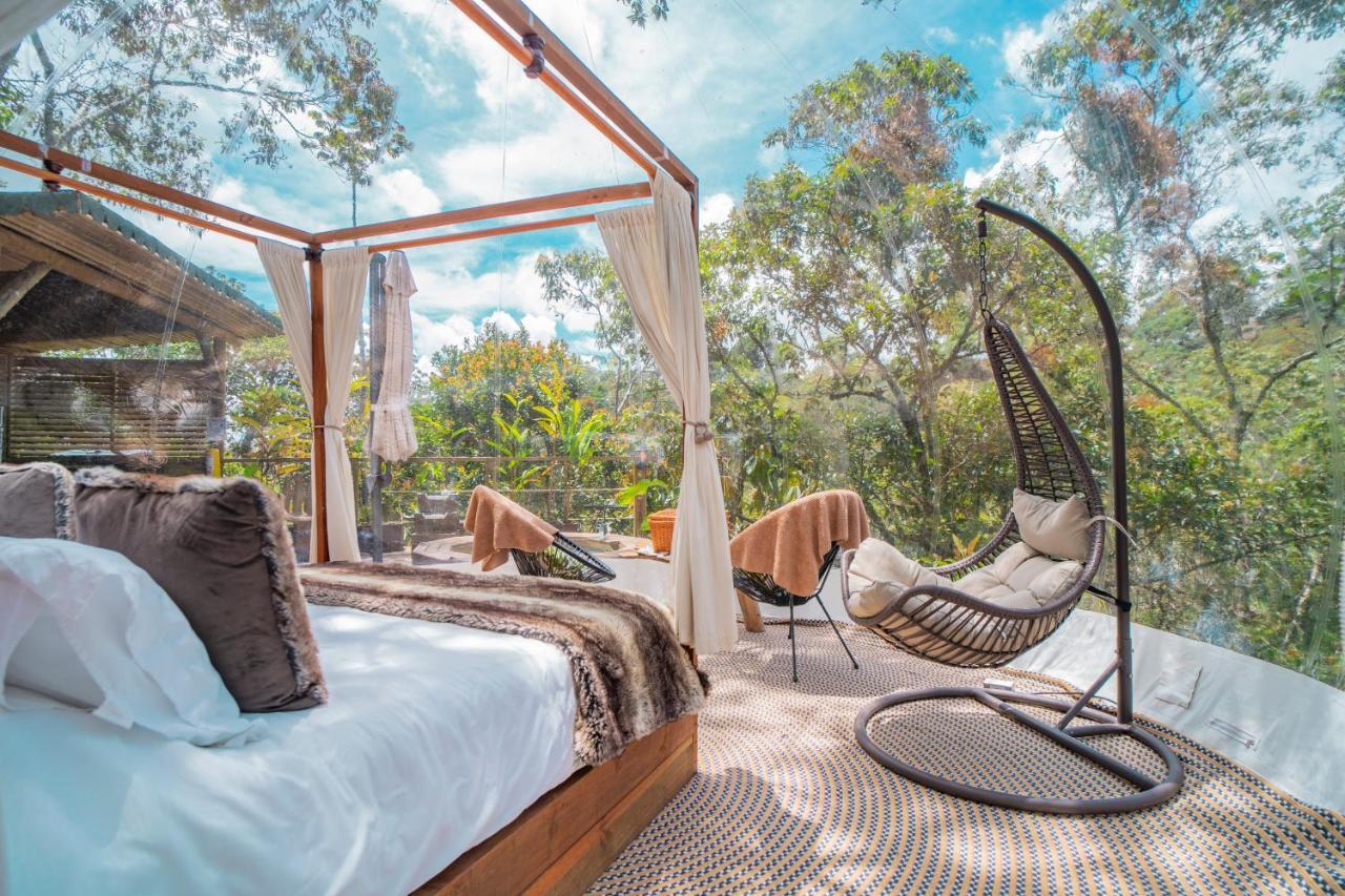 Bubblesky Glamping Guatape Hotell Exteriör bild