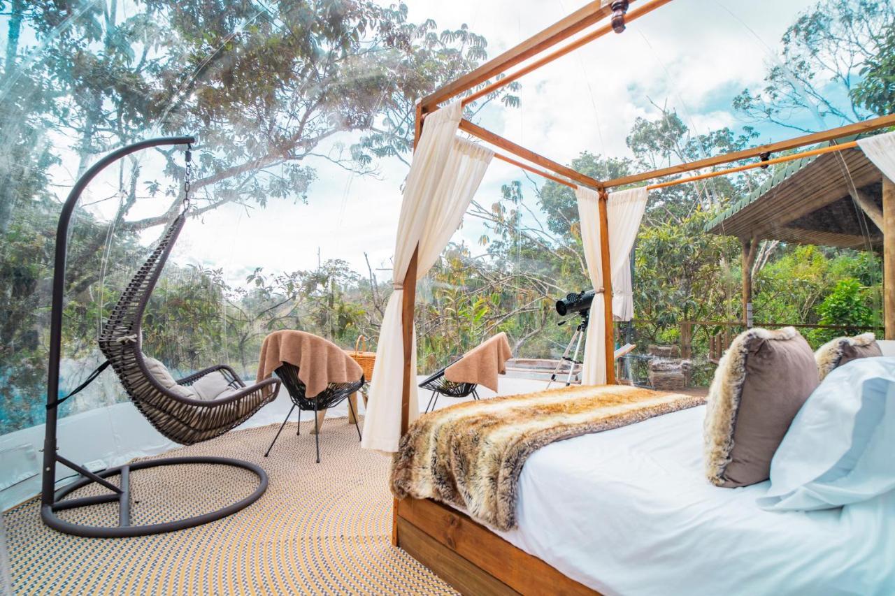Bubblesky Glamping Guatape Hotell Exteriör bild