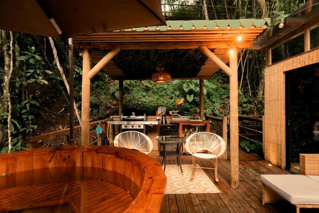 Bubblesky Glamping Guatape Hotell Exteriör bild
