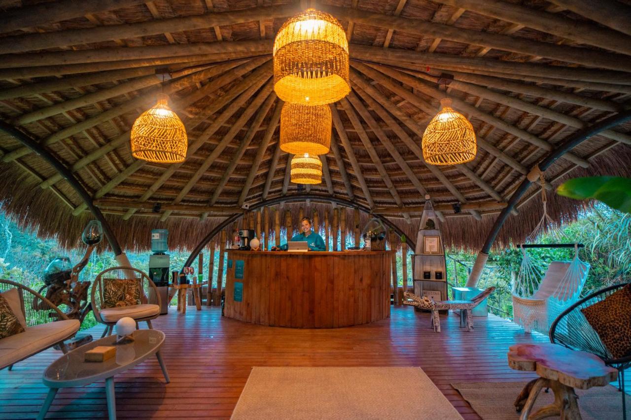 Bubblesky Glamping Guatape Hotell Exteriör bild